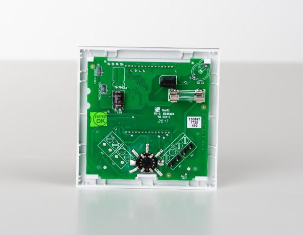 Möhlenhoff Alpha Regler direct STANDARD - 24 V mit Designscheibe (Typ: RD 40203-10N5)